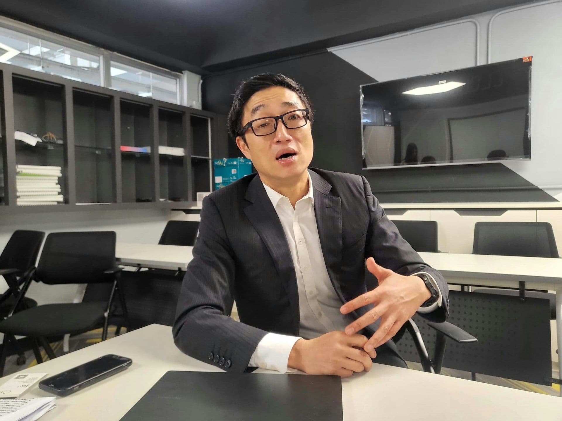 HK01-聯同院校商界打造中學生雲計算課程 表現優異可到大企業實習