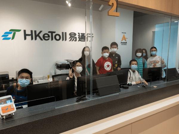 SEED 學生參觀快易通辦公室智慧方案展示